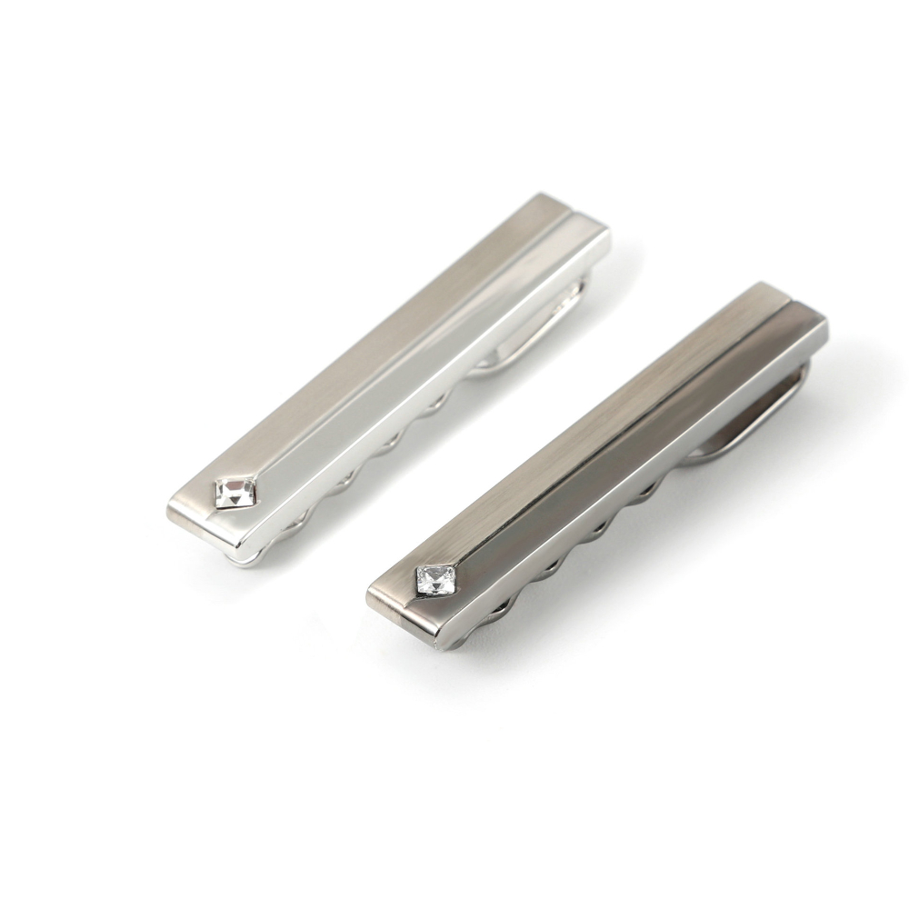 Simple Geometric Diamond Studd – обзор и цена Tie Clip Silver