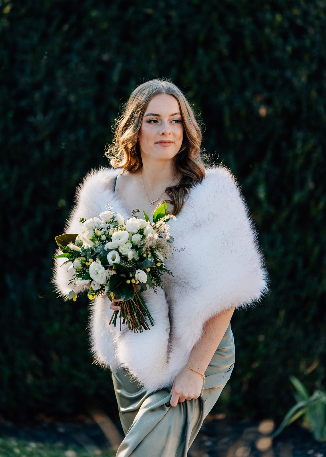 Ivory with black tips faux fur – обзор и цена Stole Wedding Shawl