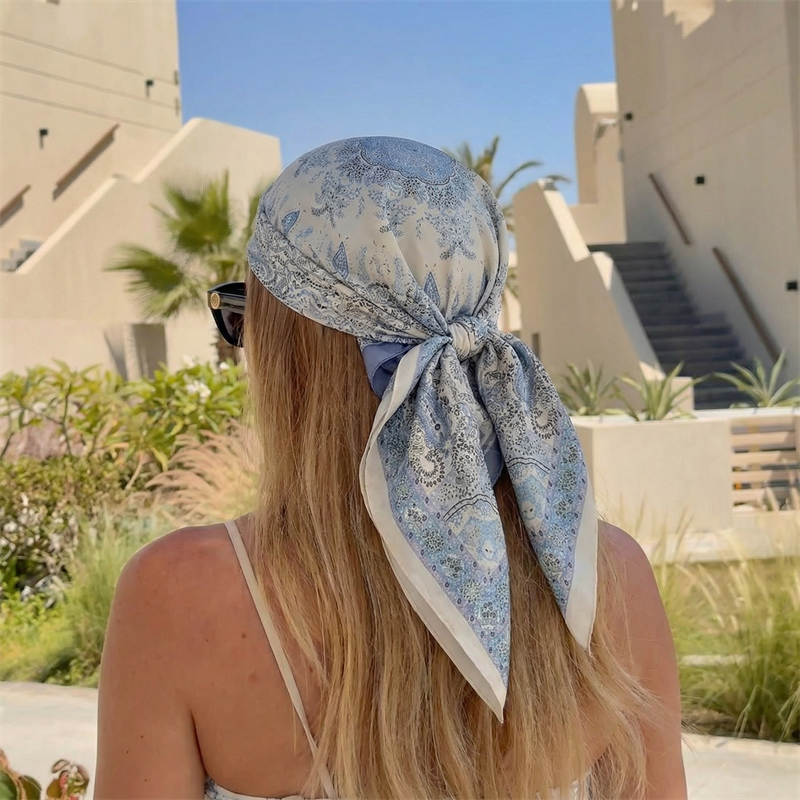 Luxury Printing Silk Square Sc – обзор и цена Ascot Neck Scarf
