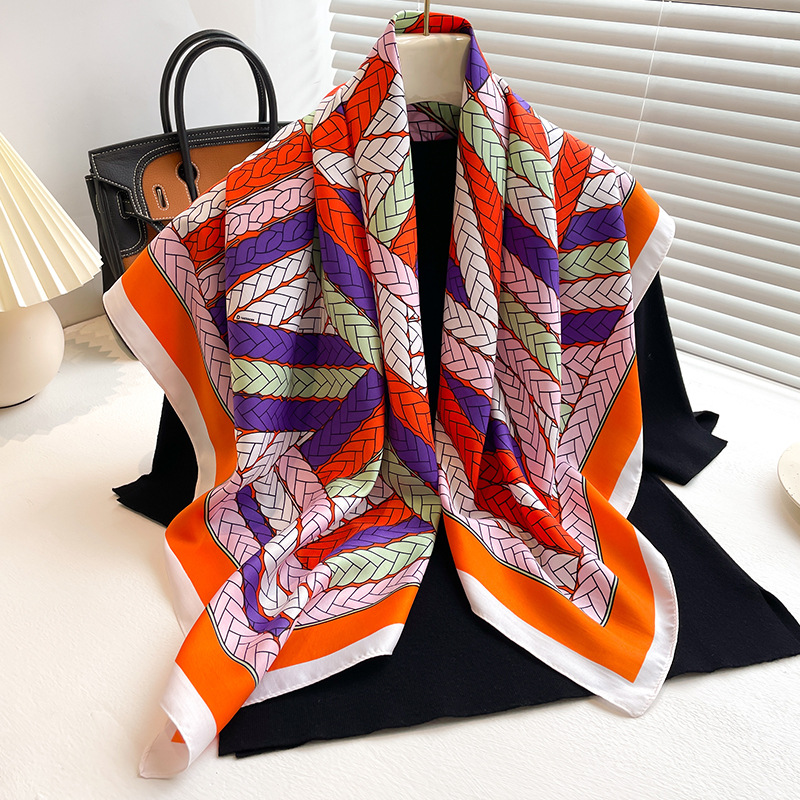 New Twill Satin Scarf 90cm, Wo – обзор и цена Ascot Neck Scarf
