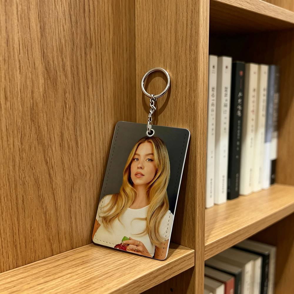 Sobeautiful S-Sydney Sweeney C – обзор и цена Lanyard Badge Holder
