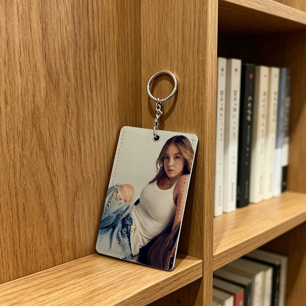 Sobeautiful S-Sydney Sweeney C – обзор и цена Lanyard Badge Holder